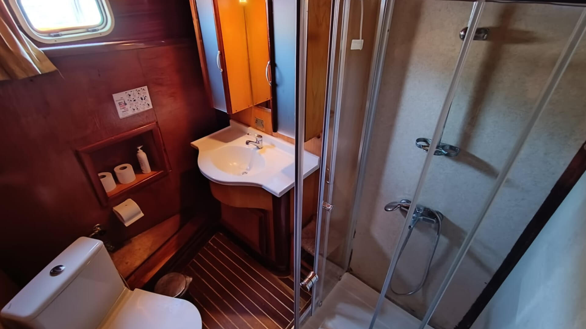 Selimiye Lux Mavi Tur Teknesi 6 Kabin 30 Metre