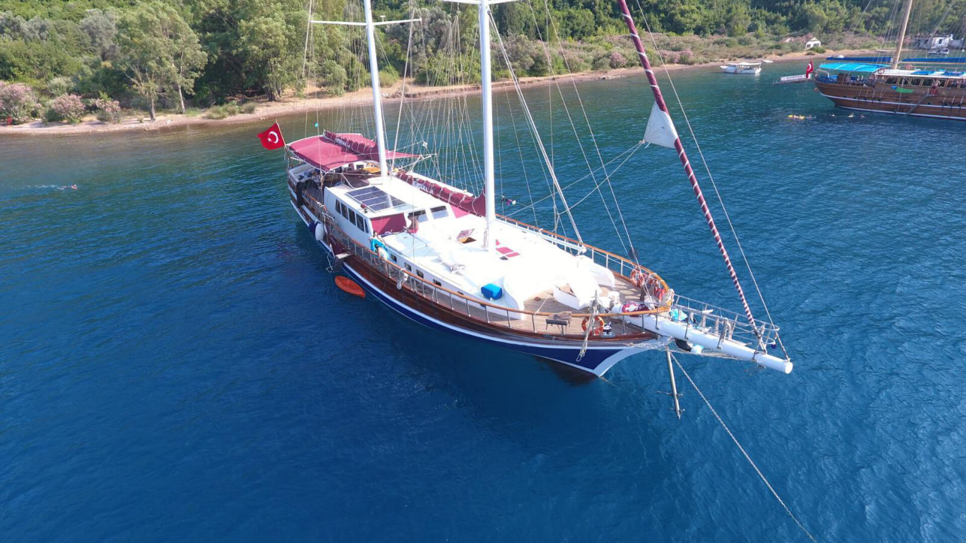 Selimiye Lux Mavi Tur Teknesi 6 Kabin 30 Metre