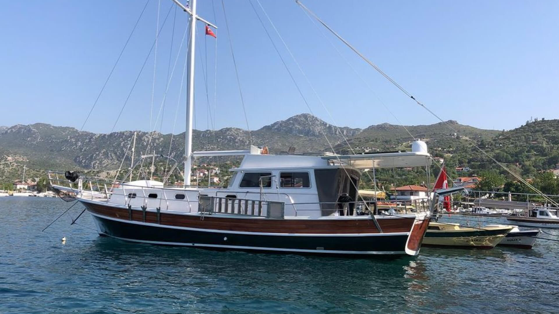 Hisarönü Körfezi Tekne Tatili Kiralık Gulet 3 Kabin 16 Metre