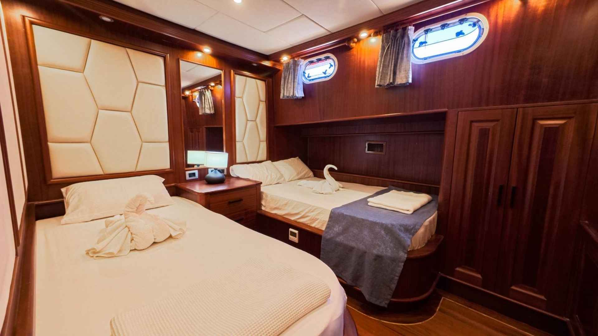 24 Metrelik Zarafet ve Konforun Buluştuğu Gulet