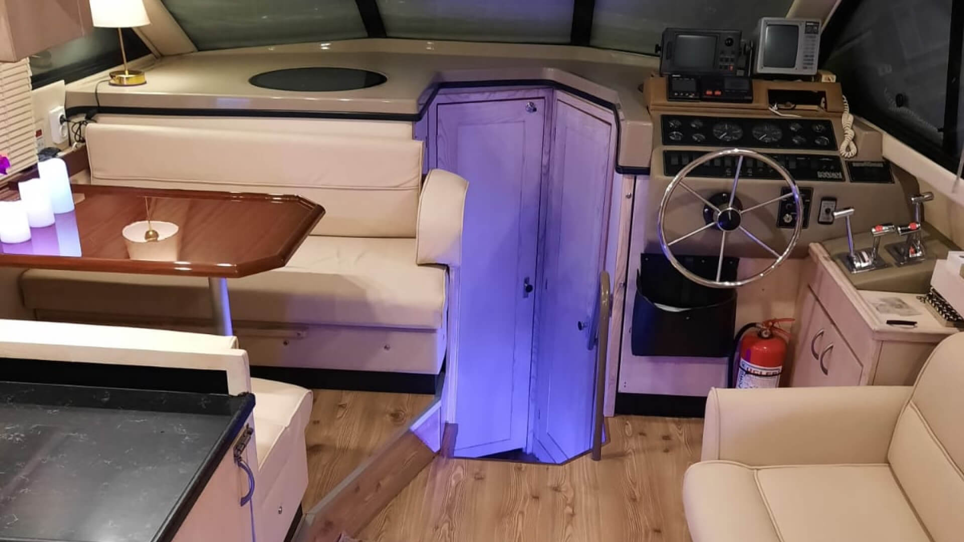 Çeşme Delux Motoryat Bayliner 3587 3 Kabin 12 Metre
